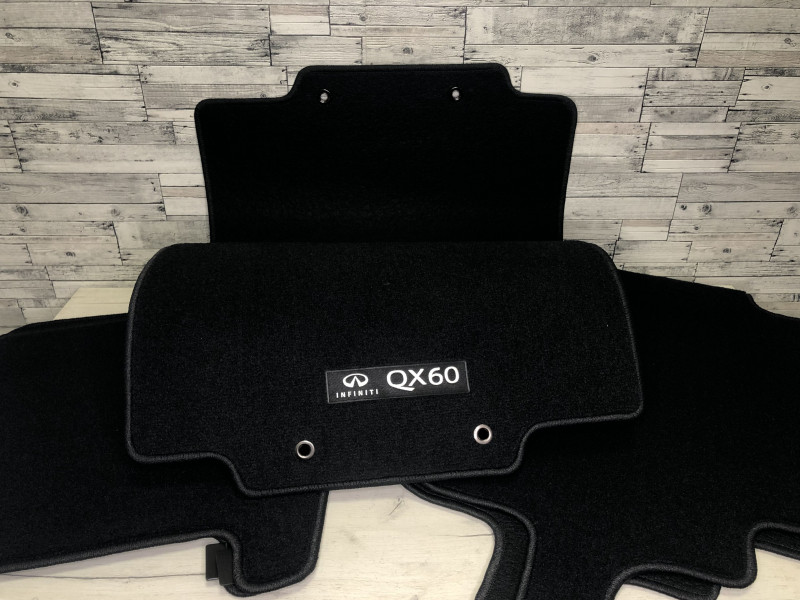 999E2R2000 Килимки в салон чорні Infiniti QX60 2013-2020 (комплект)